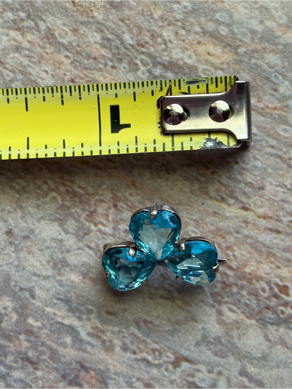 Antique Sterling Silver Glass? Shamrock Small Pin/Brooch - Picture 6 of 11